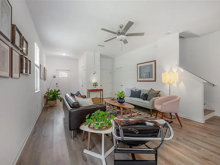 5223 Forum Blvd — Photo 8