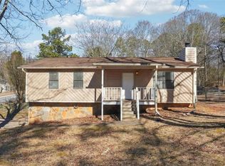 3855 N Quail Dr, Douglasville, GA 30135
