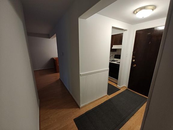 4th image of 11245 S Harlem Ave APT A8