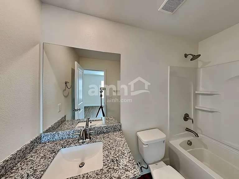 9259 Baylee Bay Ct — Photo 18