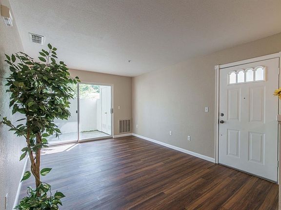 4th image of 8020 Walerga Rd Unit 1141