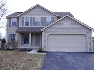 812 Military Dr, Galloway, OH 43119
