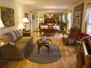 15585 Golden Ridge Ct, Chesterfield, MO 63017