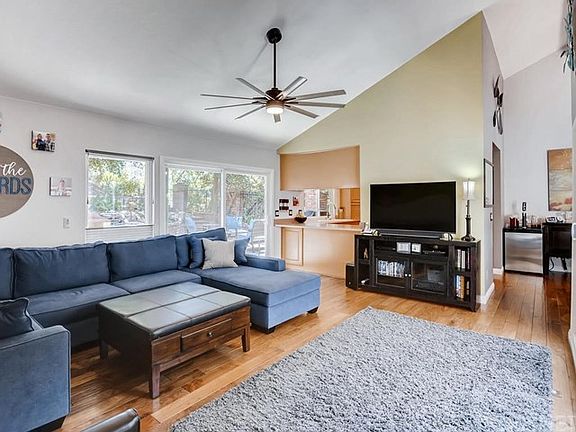 4th image of 23370 Alamos Ln