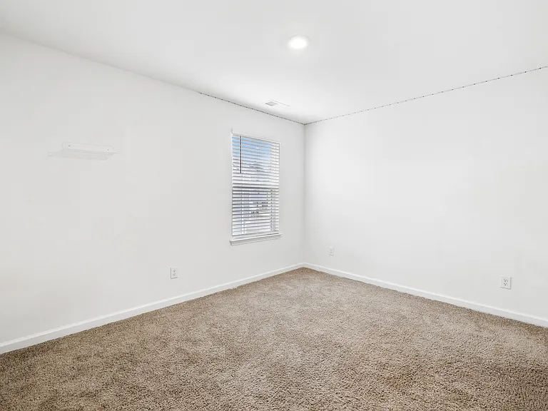 206 Venard Way — Photo 10