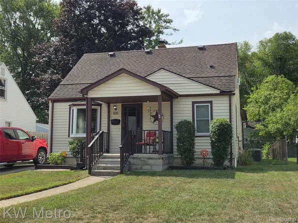 926 Bauman Ave, Royal Oak, MI 48073
