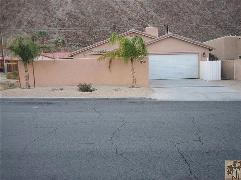 2nd image of 51935 Avenida Cortez