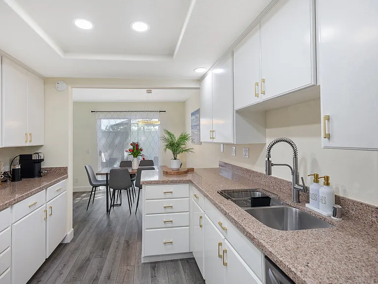 23351 Highcrest Rd — Photo 14