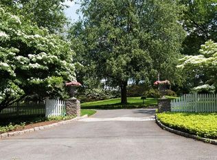 11 High St, Farmington, CT 06032