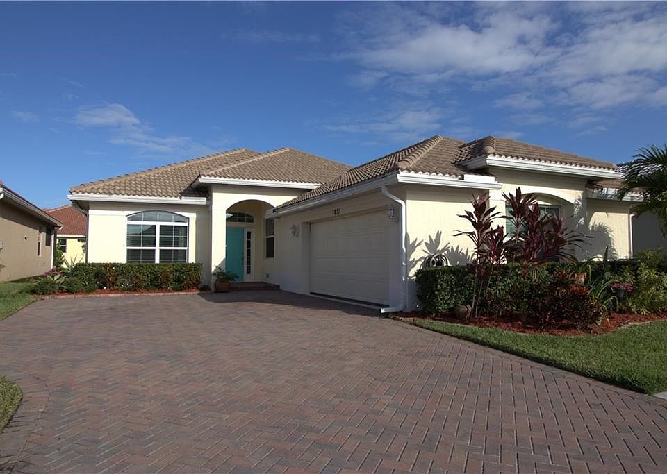 This extended Ashley Model has 3 bedrooms, 2 baths and features an extended 2 car garage.