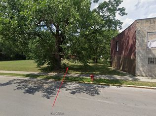 914 E 93rd St, Chicago, IL 60619