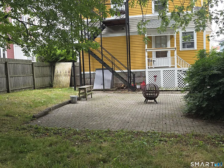 16 Tilley St #3 — Photo 14
