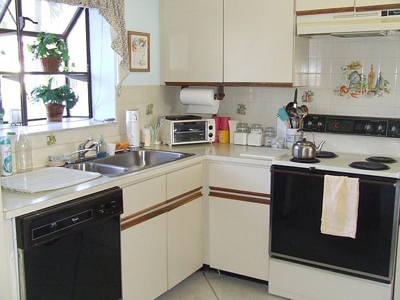 5th image of 2803 Congressional Way #2803