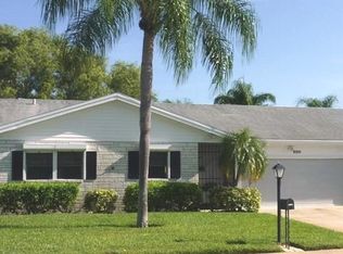 1525 Edgewater Cir, Fort Myers, FL 33919
