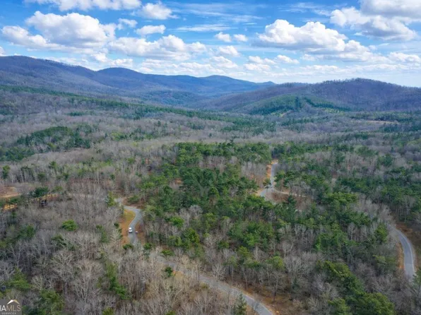 2834 Twisted Oak Rd, Ellijay, GA 30536