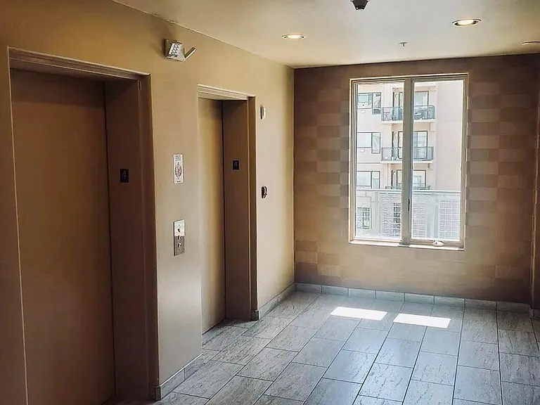 17 W Vernon Ave #413 — Photo 9