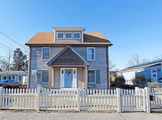 54 Blanding Ave, Barrington, RI 02806