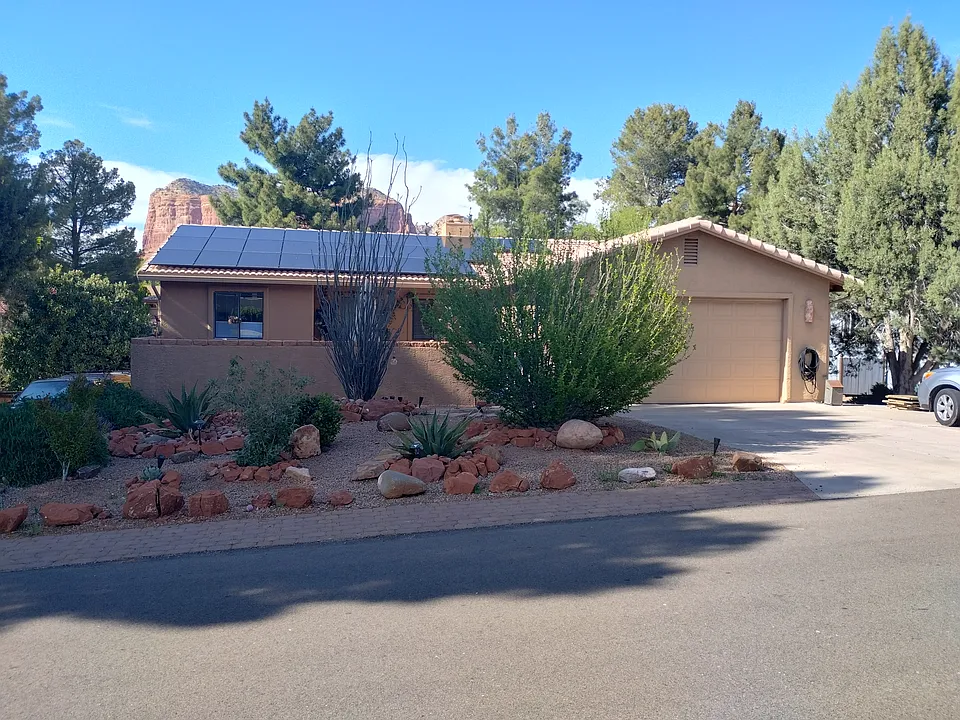 210 Concho Dr