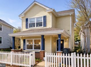 839 Railroad St, Mc Kees Rocks, PA 15136