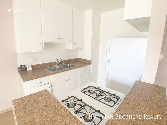 3rd image of 12620 Caswell Ave #2