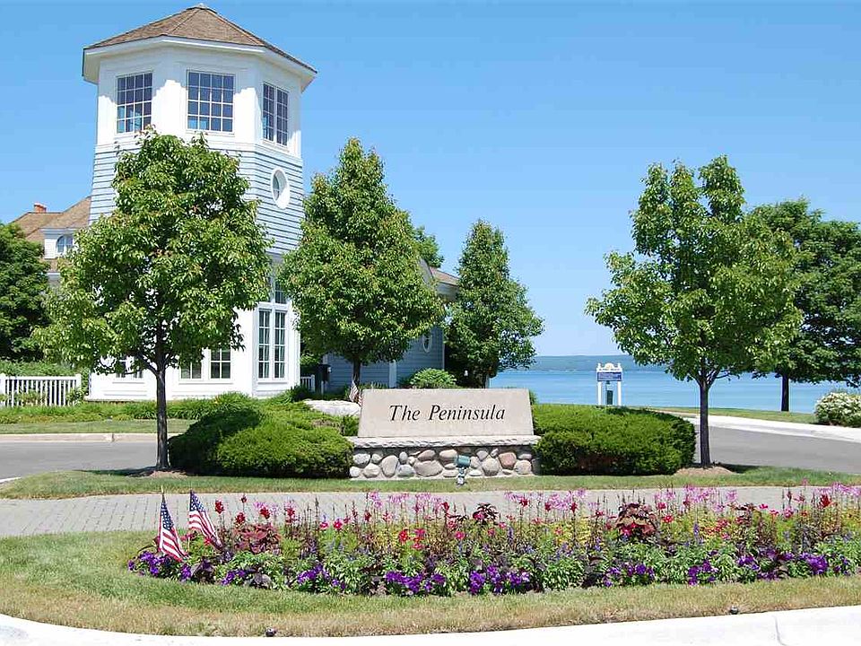 1st image of 4070 Peninsula Dr