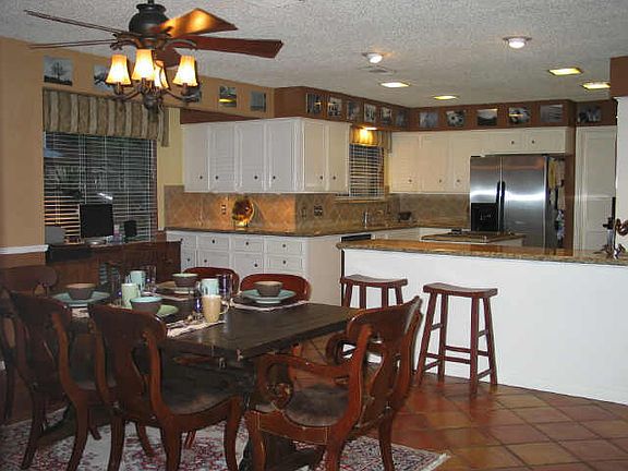 4th image of 15903 Heatherdale Dr