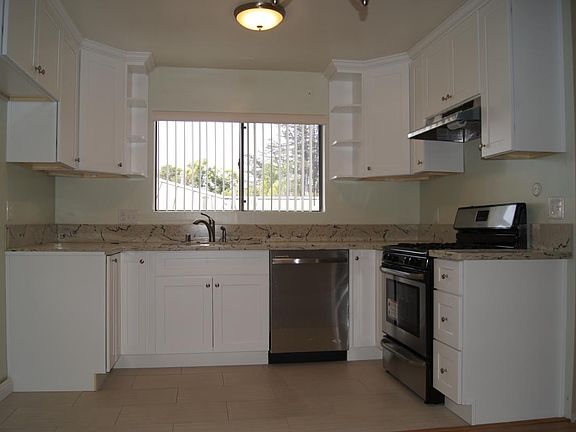 2nd image of 452 W California Ave