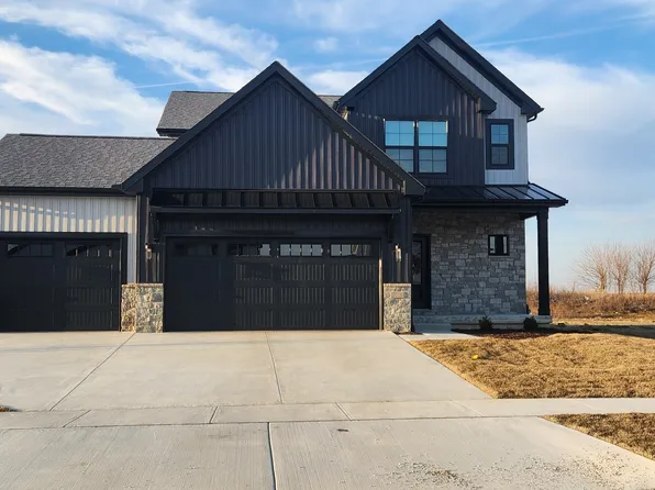 1005 Mount Carmel Rd, Bloomington, IL 61705