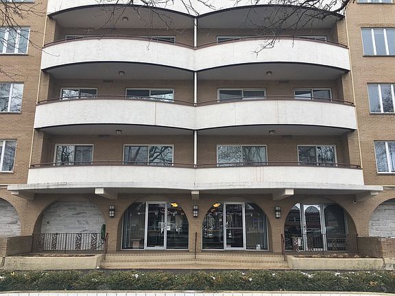 2nd image of 6400 N Cicero Ave APT 610