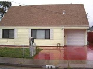316 Heathcliff Dr, Pacifica, CA 94044