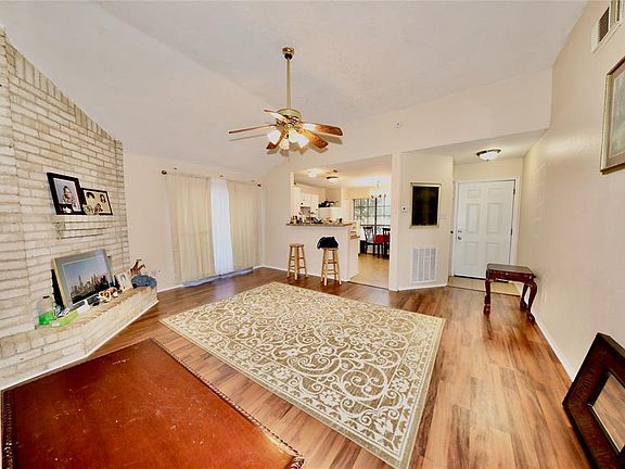 4th image of 5123 Beaverhollow Dr