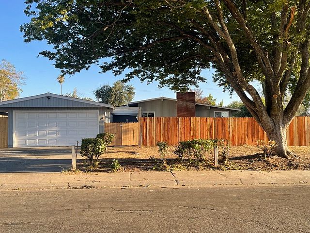1st image of 2100 62nd Ave