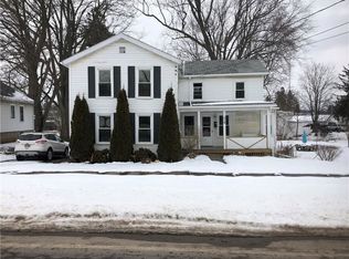 718 Blue Cut Rd, Newark, NY 14513