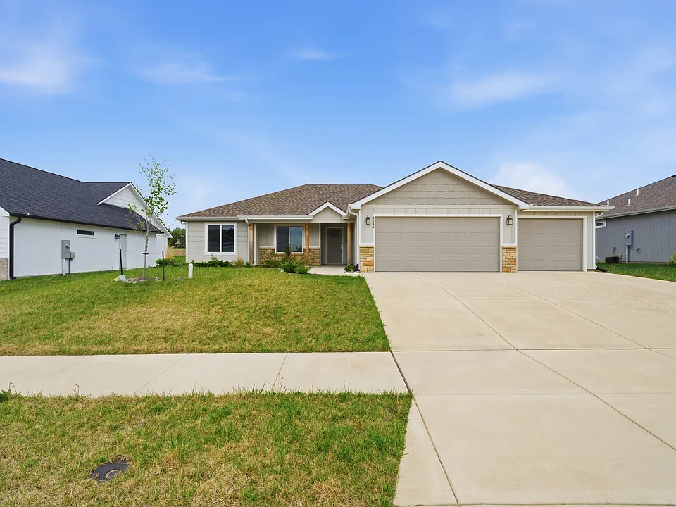 4385 Glen View Dr