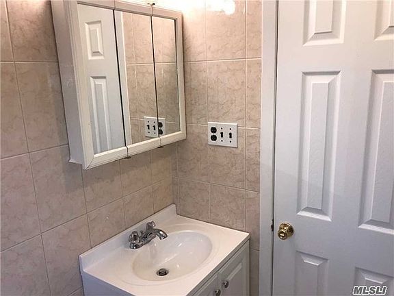 5th image of 15 Leech Cir N #15