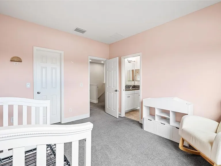 8029 Clementine Ln — Photo 34