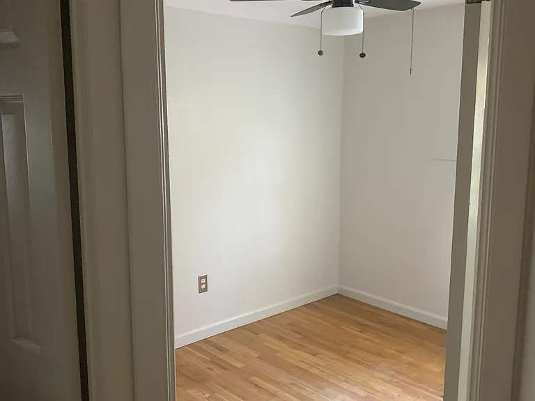 76 Hurd St — Photo 13