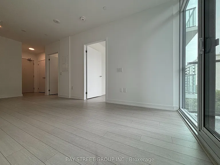 4010 Eglinton Ave W #605 — Photo 6