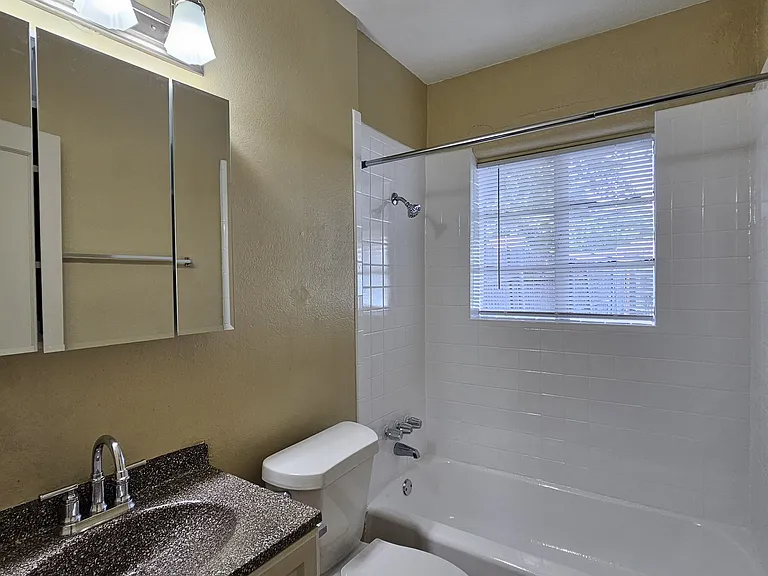 10105 Galway Dr — Photo 5