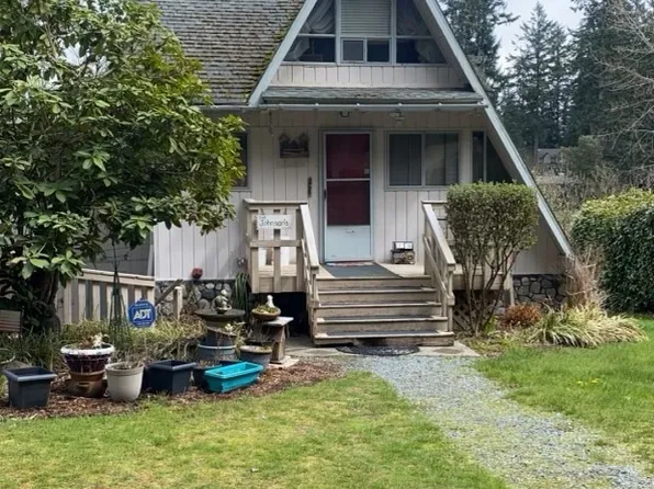 14001 NW Sandy Point W, Gig Harbor, WA 98329