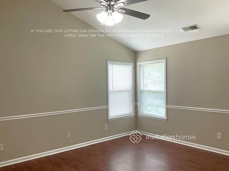 3832 Broadwater Ct — Photo 8