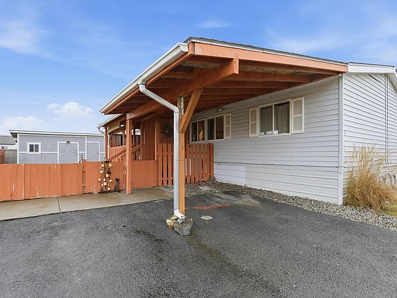 3rd image of 10510 W Richland Rd Lot 11