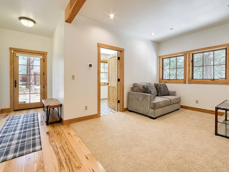 11262 Comstock Dr — Photo 23