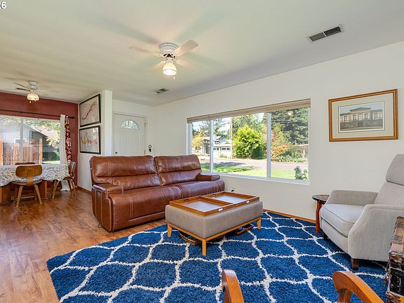 5th image of 1550 NE 18th St