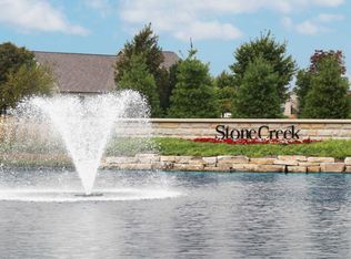 2710 River Birch Ln, Urbana, IL