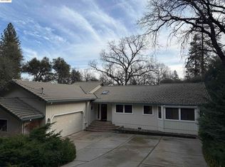 19239 Ferretti Rd, Groveland, CA 95321