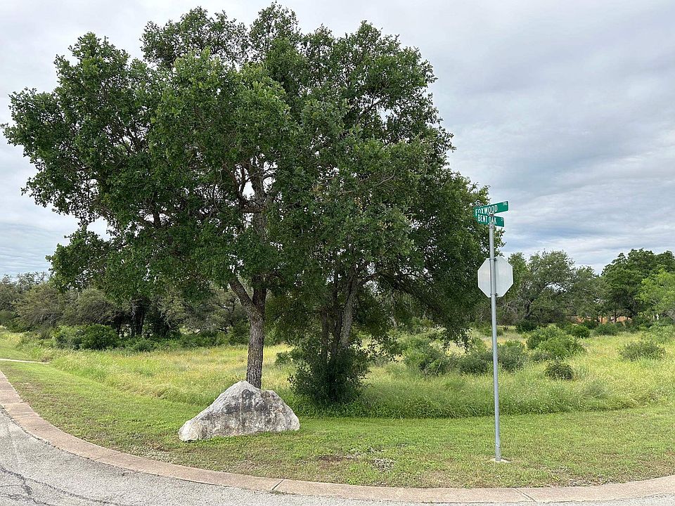 1st image of 200 Foxwood Trail