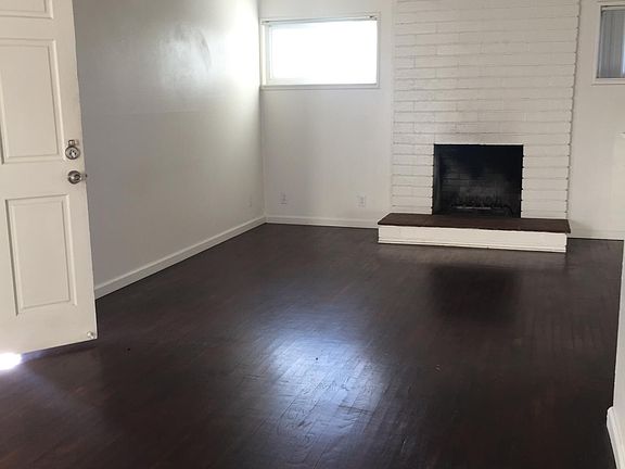 2nd image of 4732 Tobey St