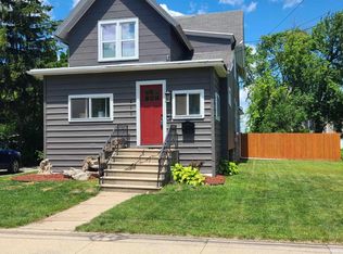 211 Sherry St, Neenah, WI 54956