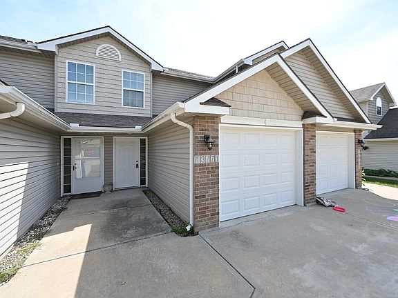 2nd image of 13771 Post Oak Ln